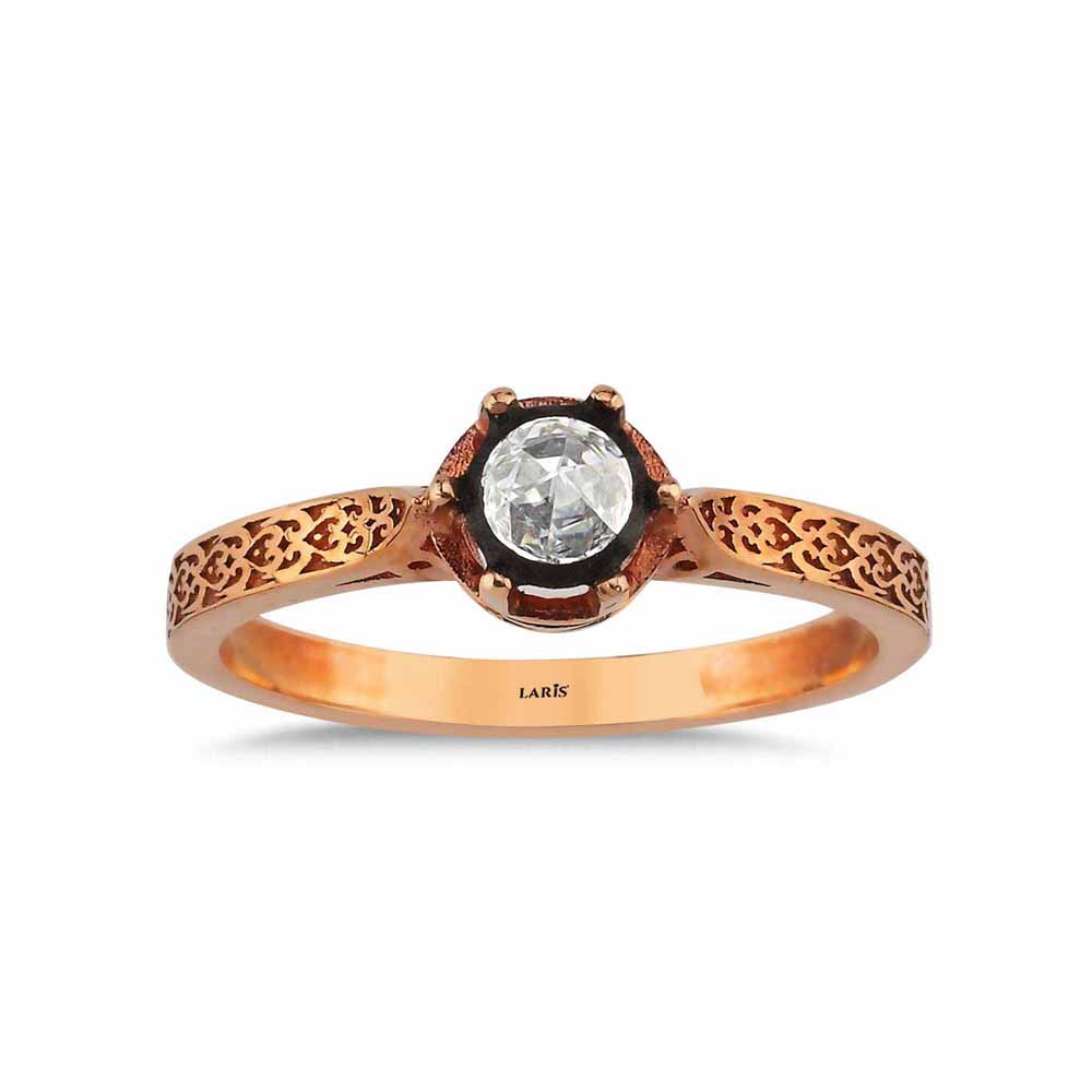 0,13 Karat Elmas İşlemeli Tektaş Yüzük - LP01044