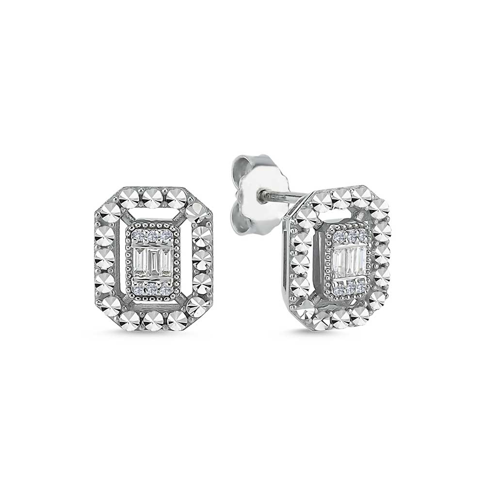 0,16 Karat Pırlanta Kalem İşlemeli Baget Küpe - LP01909