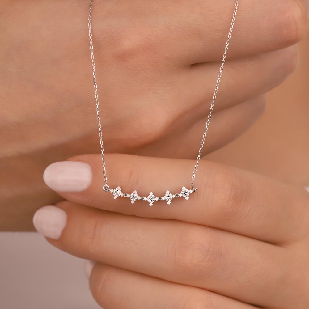 0,20 Karat Pırlanta Beştaş Kolye - LP03260