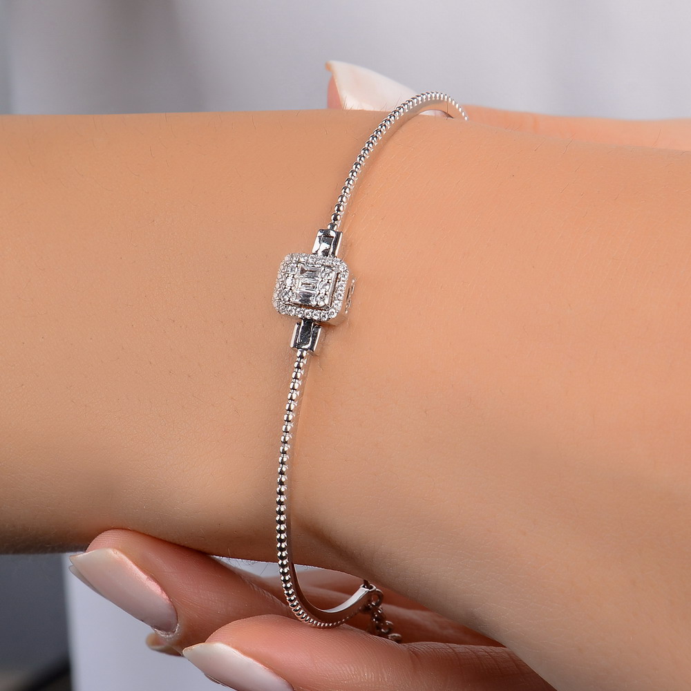 0,22 Karat Pırlanta Baget Kelepçe Bileklik - LP01535