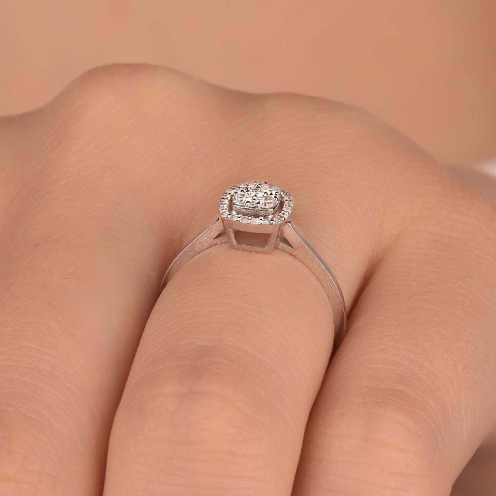 0.22 Karat Pırlanta Coronet Halo Yüzük - LP07885