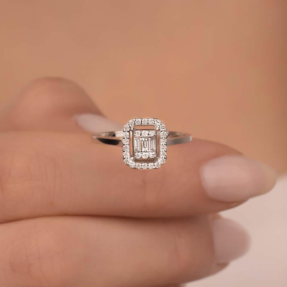 0.27 Karat Pırlanta Flora Baget Yüzük - LP11888