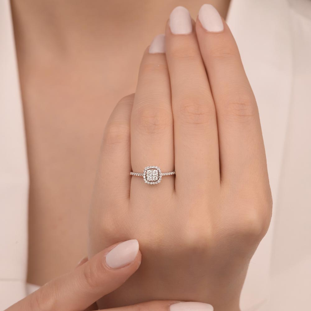 0.33 Karat Pırlanta Coronet Halo Yüzük - LP04829