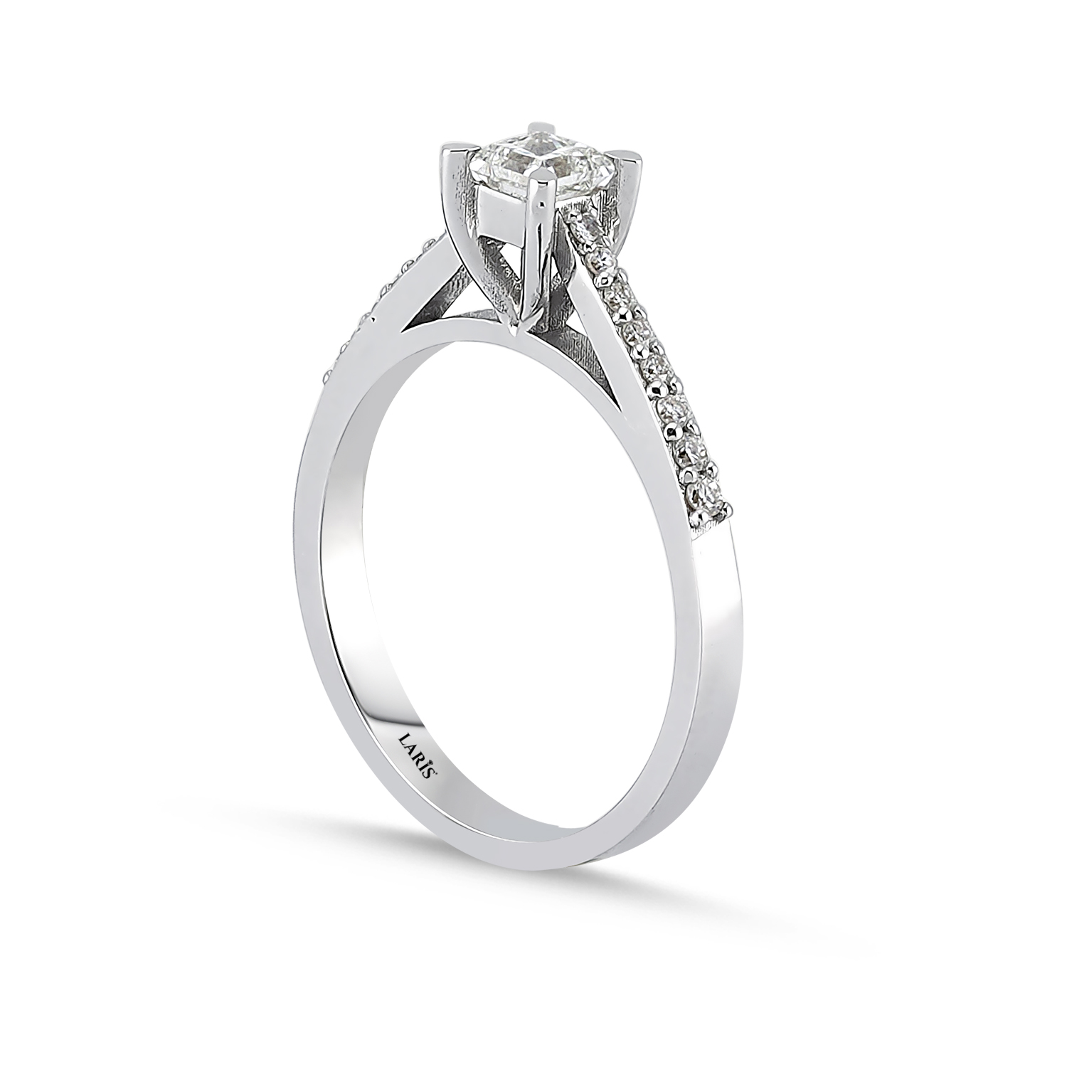 0,35 Karat Pırlanta Prenses Kesim Tektaş Yüzük - LP02505