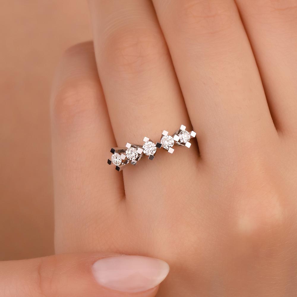 0.40 Karat Pırlanta Kare Tırnak Valiente Beştaş Yüzük - LP00136