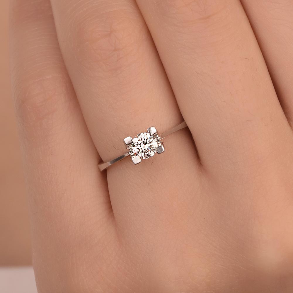 0.40 Karat Pırlanta Tektaş Yüzük - LP04848