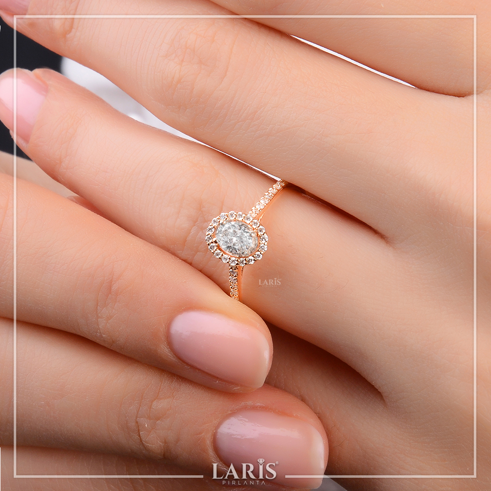 0,47 Karat Pırlanta Halo Tektaş Yüzük - LP00575