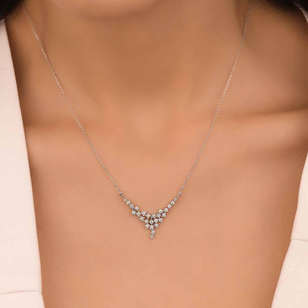 0.56 Karat Pırlanta Özel Tasarım Salkım Kolye - LP08040