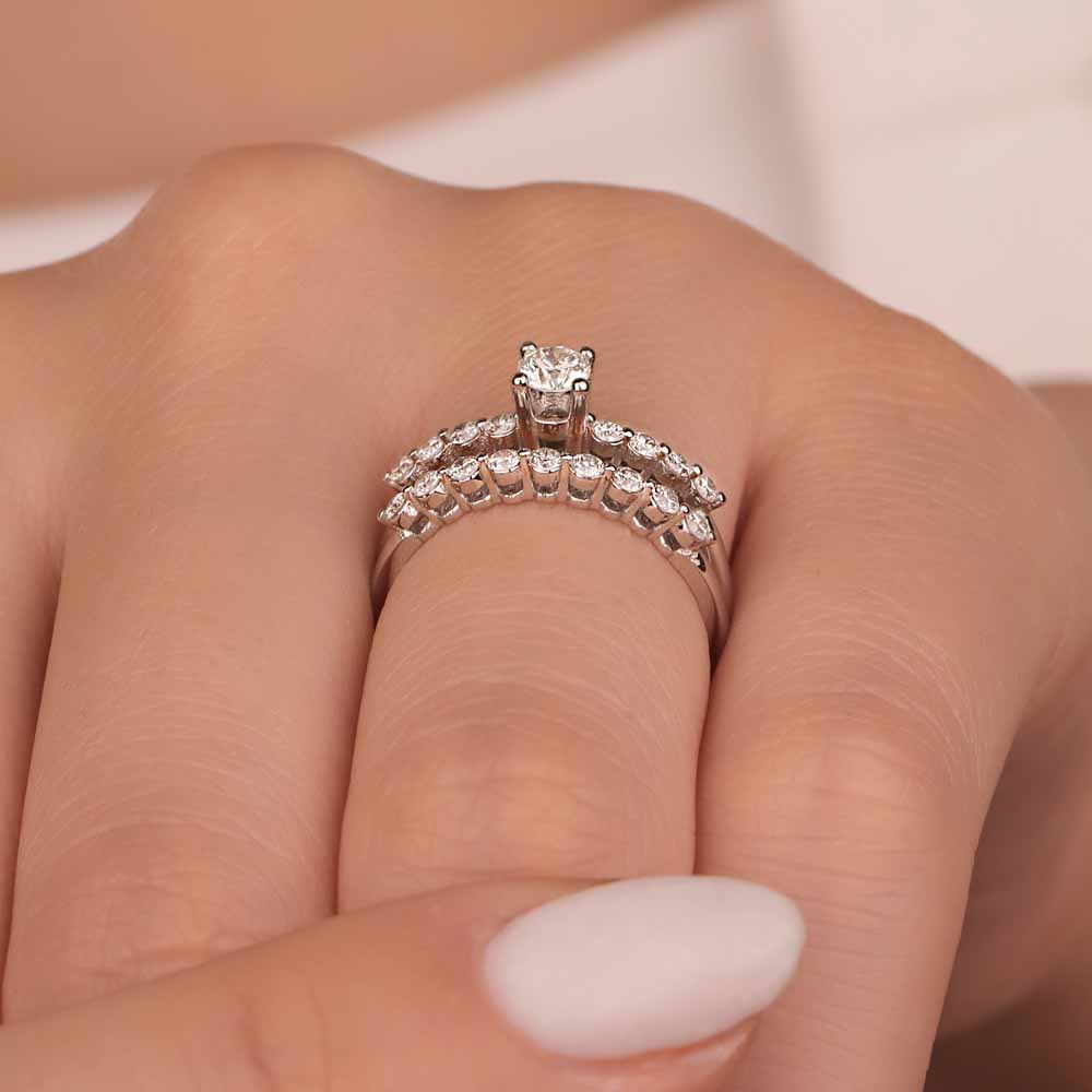 Özel Tasarım Yüzükler 0,63 Karat Pırlanta Yarımturlu Tektaş Yüzük - LP06336