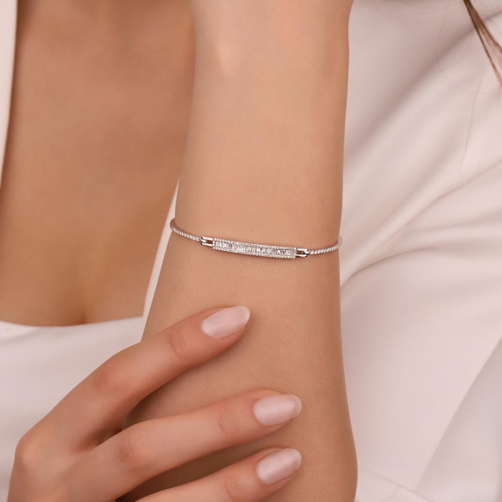 0,67 Karat Pırlanta Özel Tasarım Baget Kelepçe Bileklik - LP00587