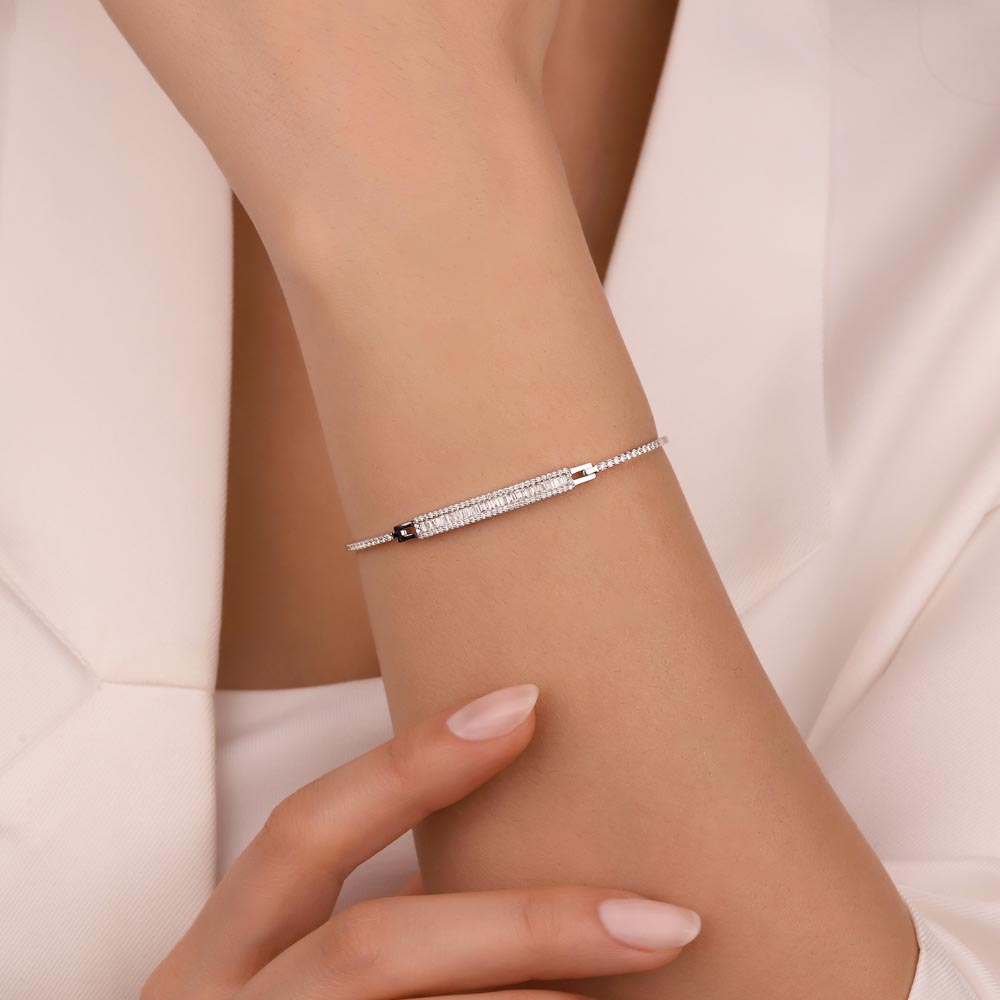 0,67 Karat Pırlanta Özel Tasarım Baget Kelepçe Bileklik - LP00587