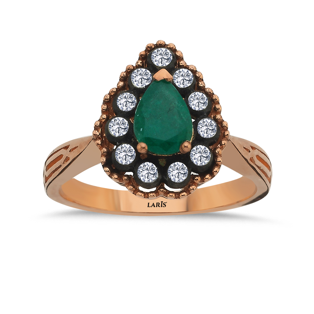 0,74 Karat Elmas Zümrüt Yüzük - LP07045