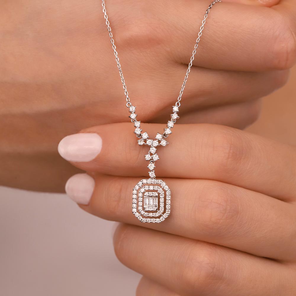 0,80 Karat Pırlanta Özel Tasarım Baget Kolye - LP03809