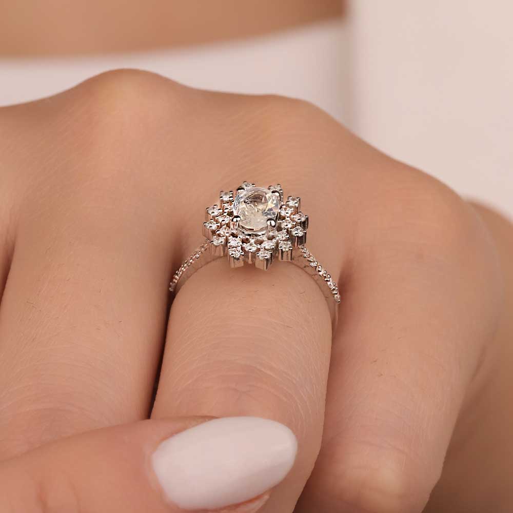 0,81 Karat Pırlanta Opal Kar Tanesi Yüzük - LP05991