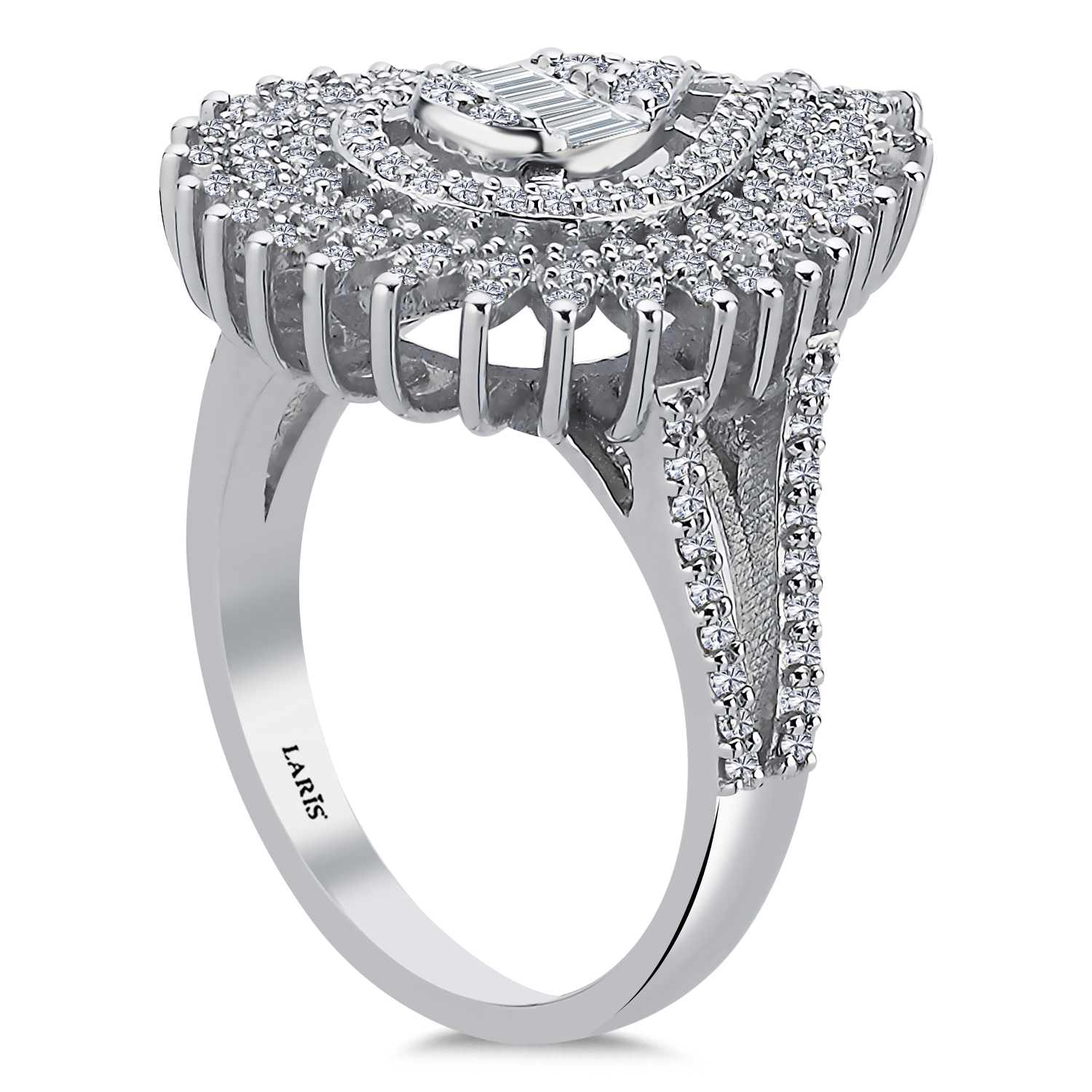 0,95 Karat Damla Pırlanta Mega Baget Yüzük - LP05594