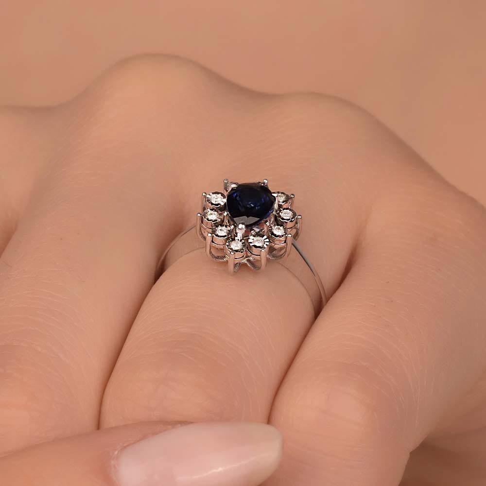 1,08 Karat Pırlanta Kalem İşlemeli Damla Royale Safir Yüzük - LP02600