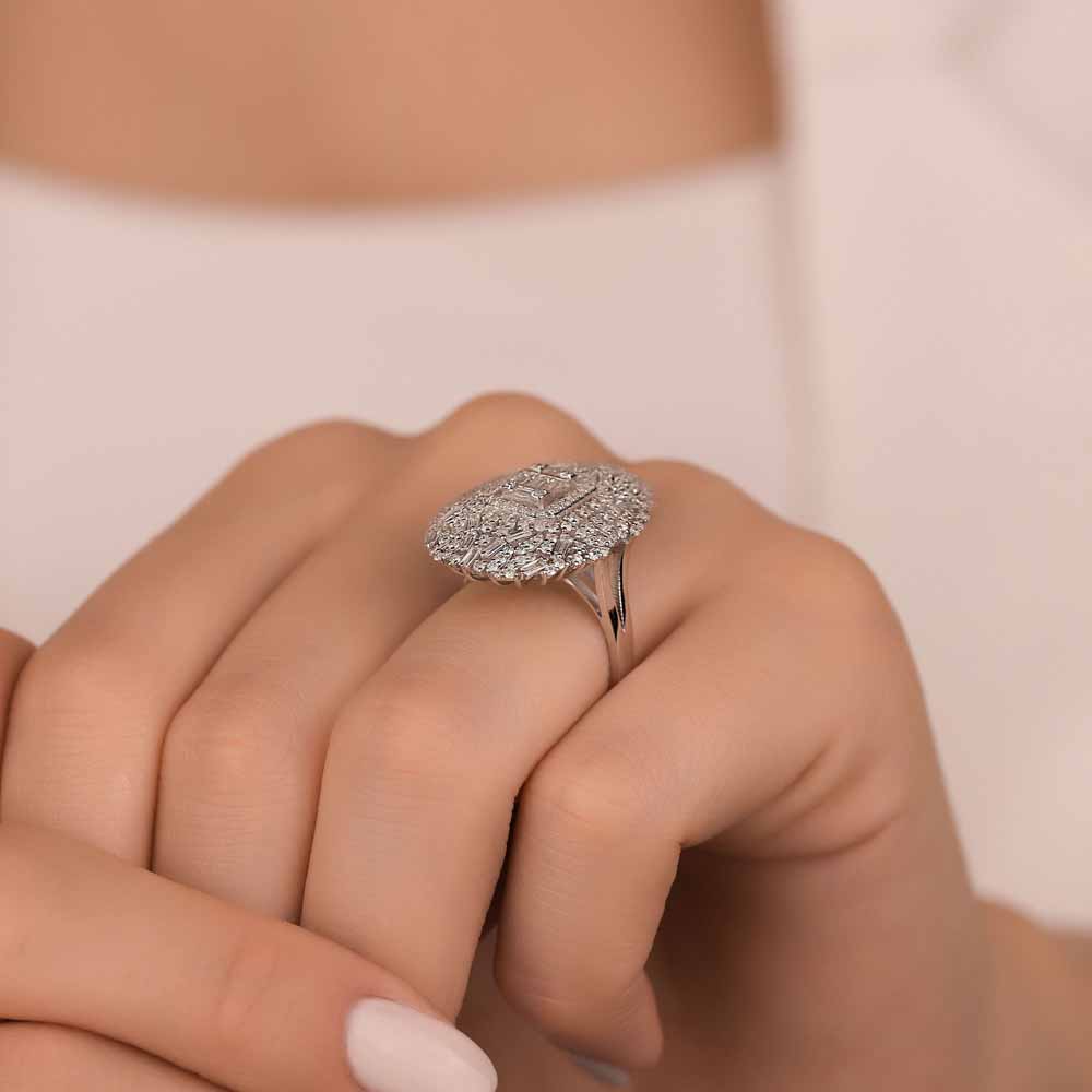 1.41 Karat Pırlanta Özel Tasarım Mega Baget Yüzük - LP02894