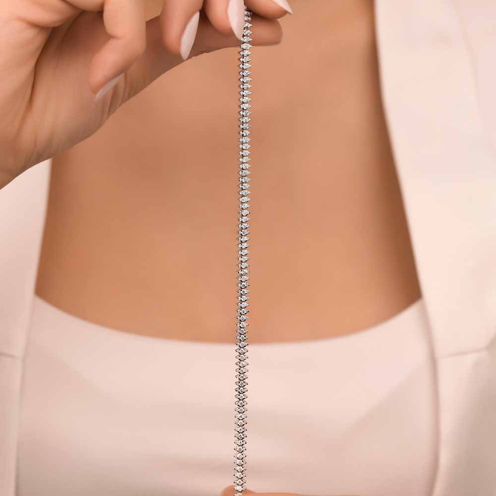 3,01 Karat Pırlanta Yalancı Markiz Su Yolu Bileklik - LP08692